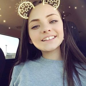 Meet your Posher, Kylee